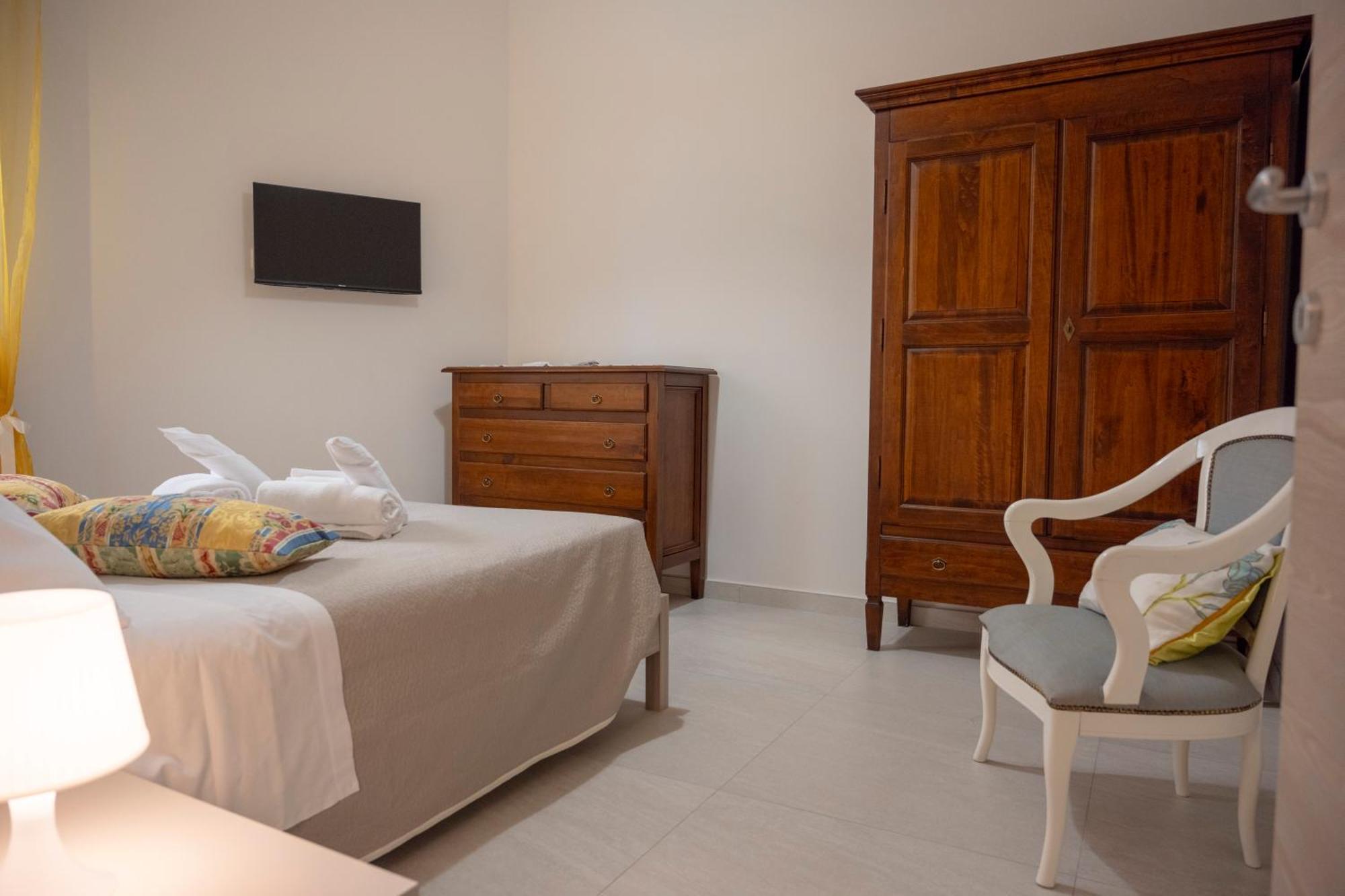 Amare Apartment Near The Sea Monopoli Exterior photo